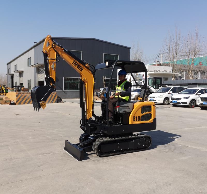 1663836165542892.jpg 1.8T Mini Excavator.jpg