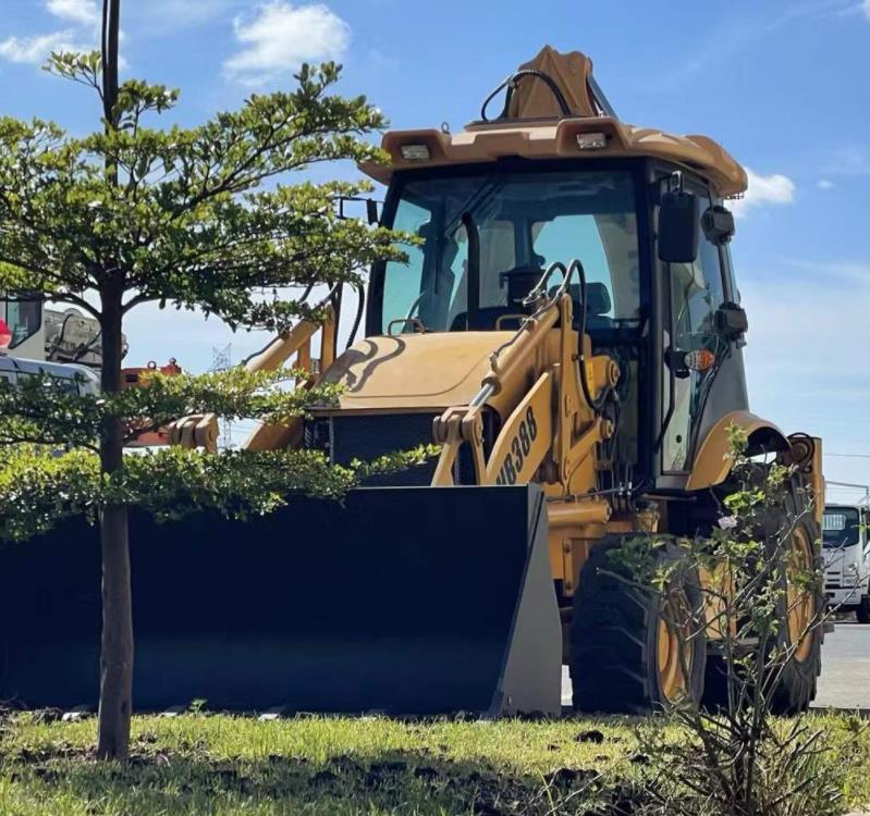 Mini retroescavadeira à venda perto de mim Mini Backhoe For Sale Near Me